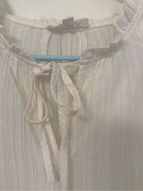 THML White Textured V-Neck Blouse with Tie Detail